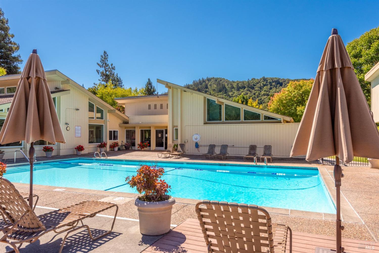 2319 Morningside Circle Santa Rosa CA 95405