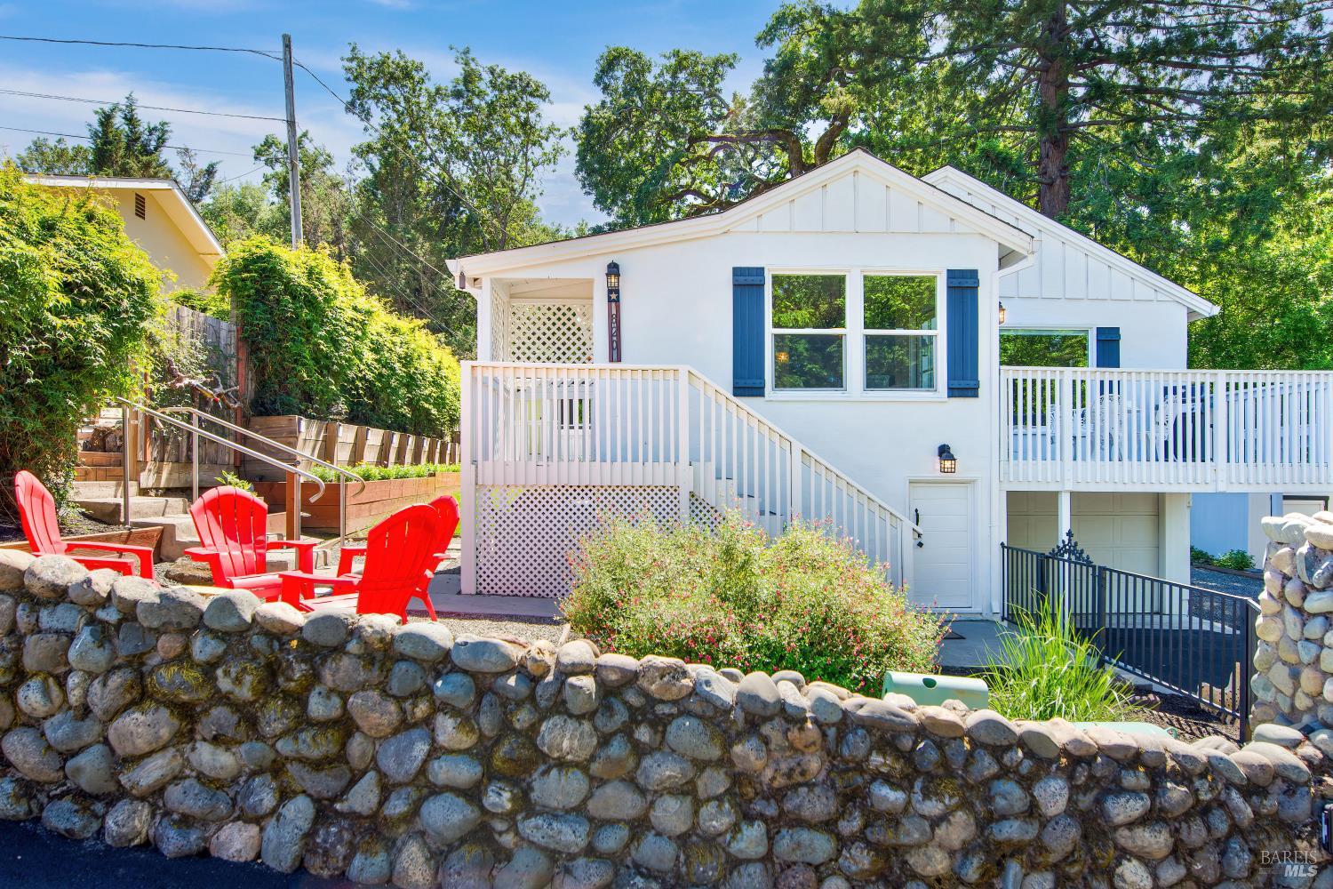 820-824 Warm Springs Road Kenwood CA 95452