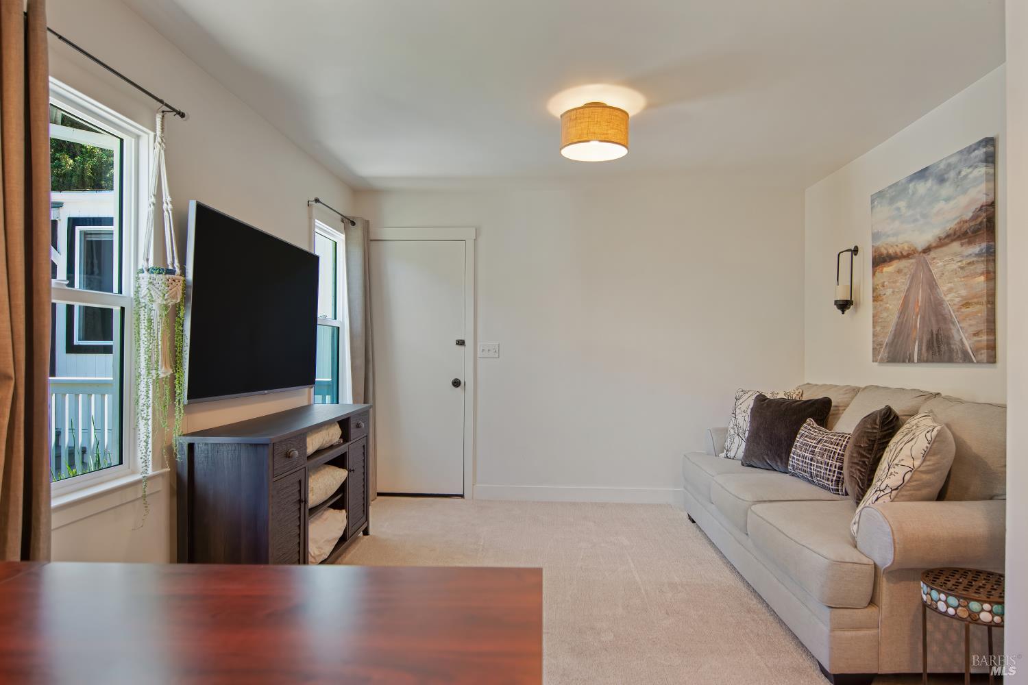 820-824 Warm Springs Road Kenwood CA 95452