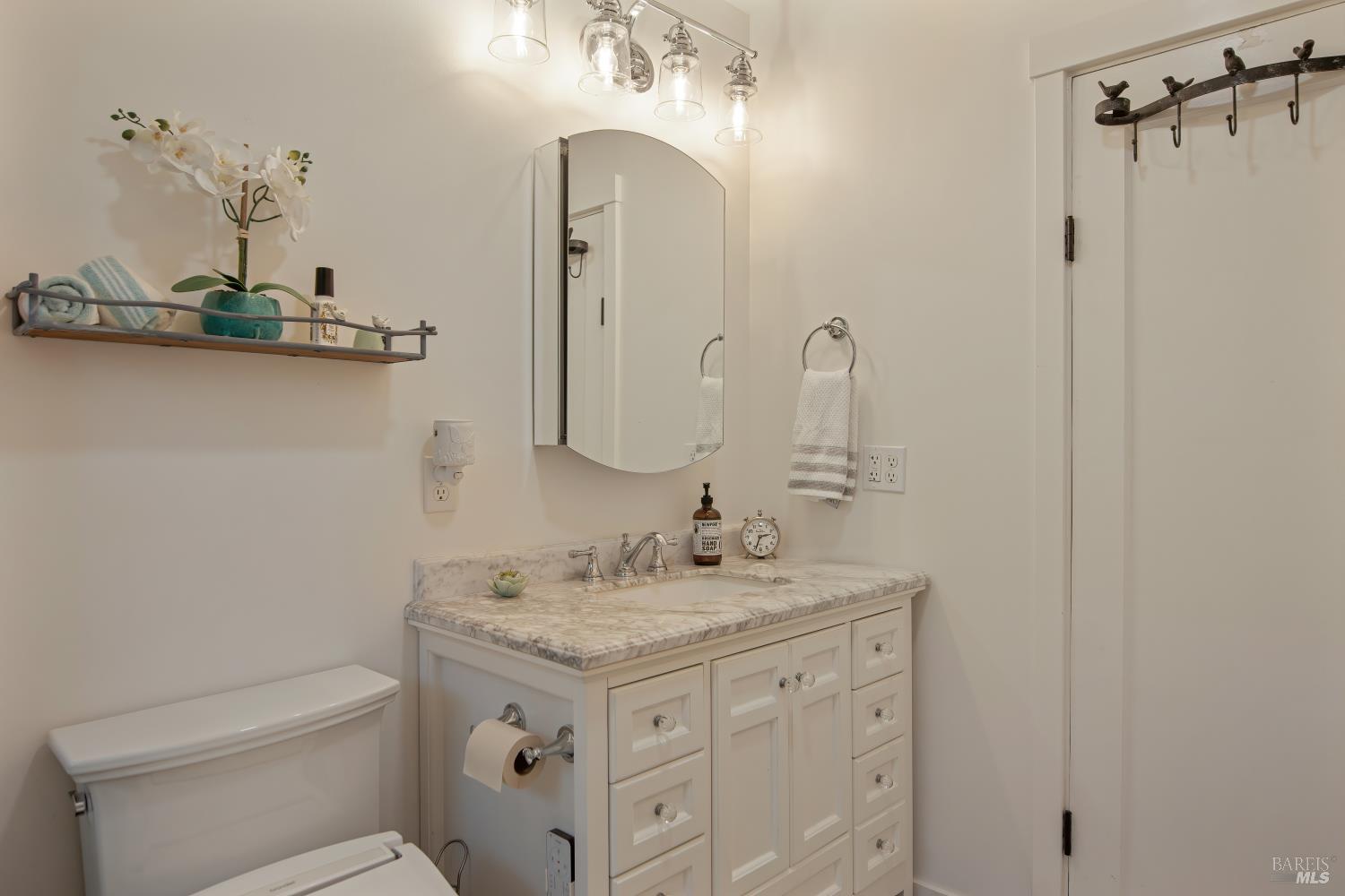 820-824 Warm Springs Road Kenwood CA 95452