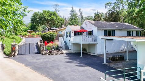 820-824 Warm Springs Road Kenwood CA 95452