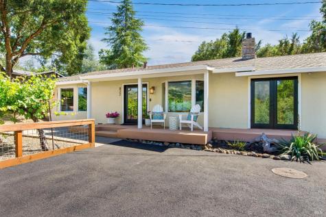 820-824 Warm Springs Road Kenwood CA 95452