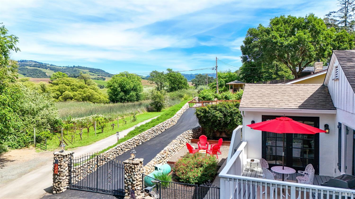 820-824 Warm Springs Road Kenwood CA 95452