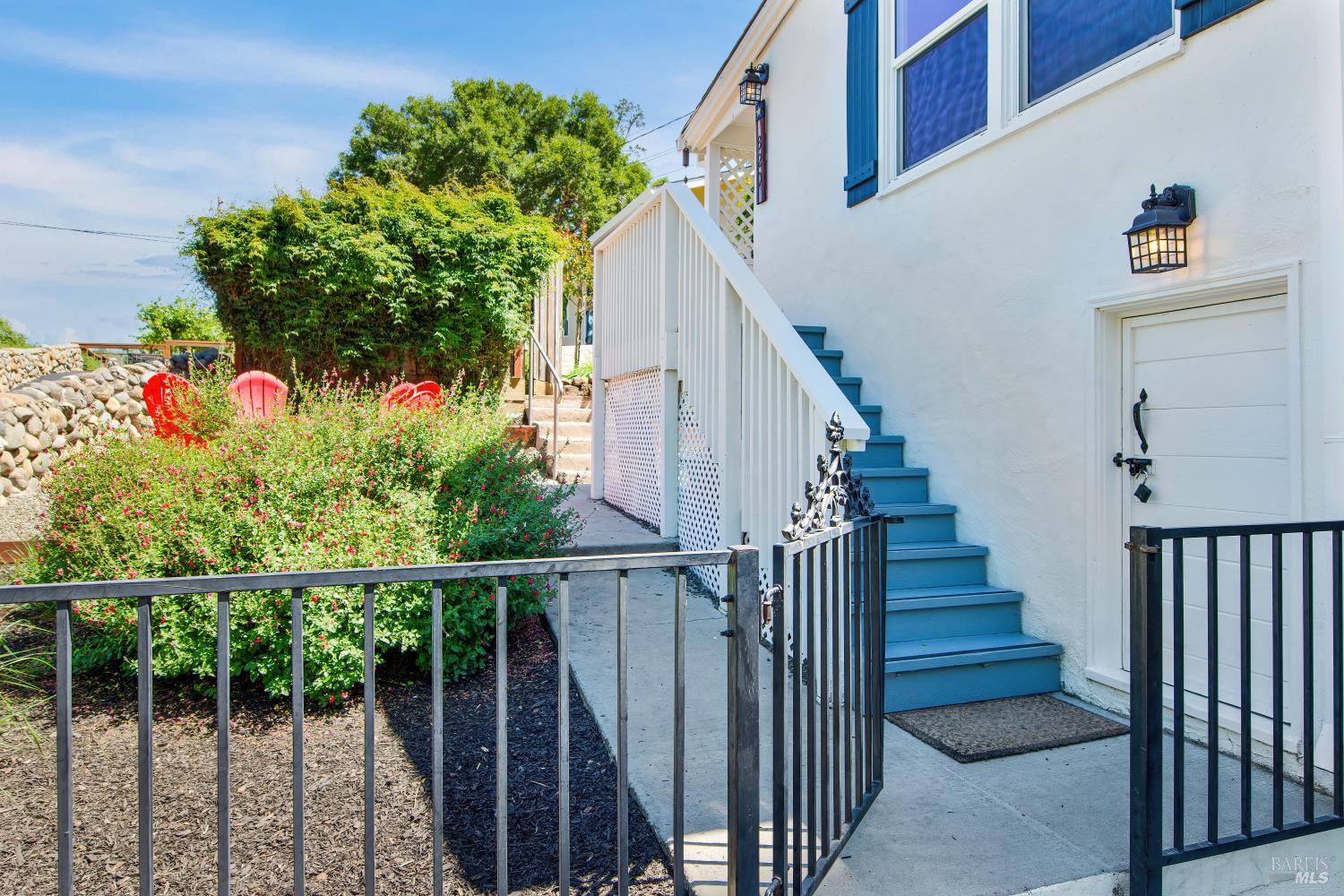 820-824 Warm Springs Road Kenwood CA 95452