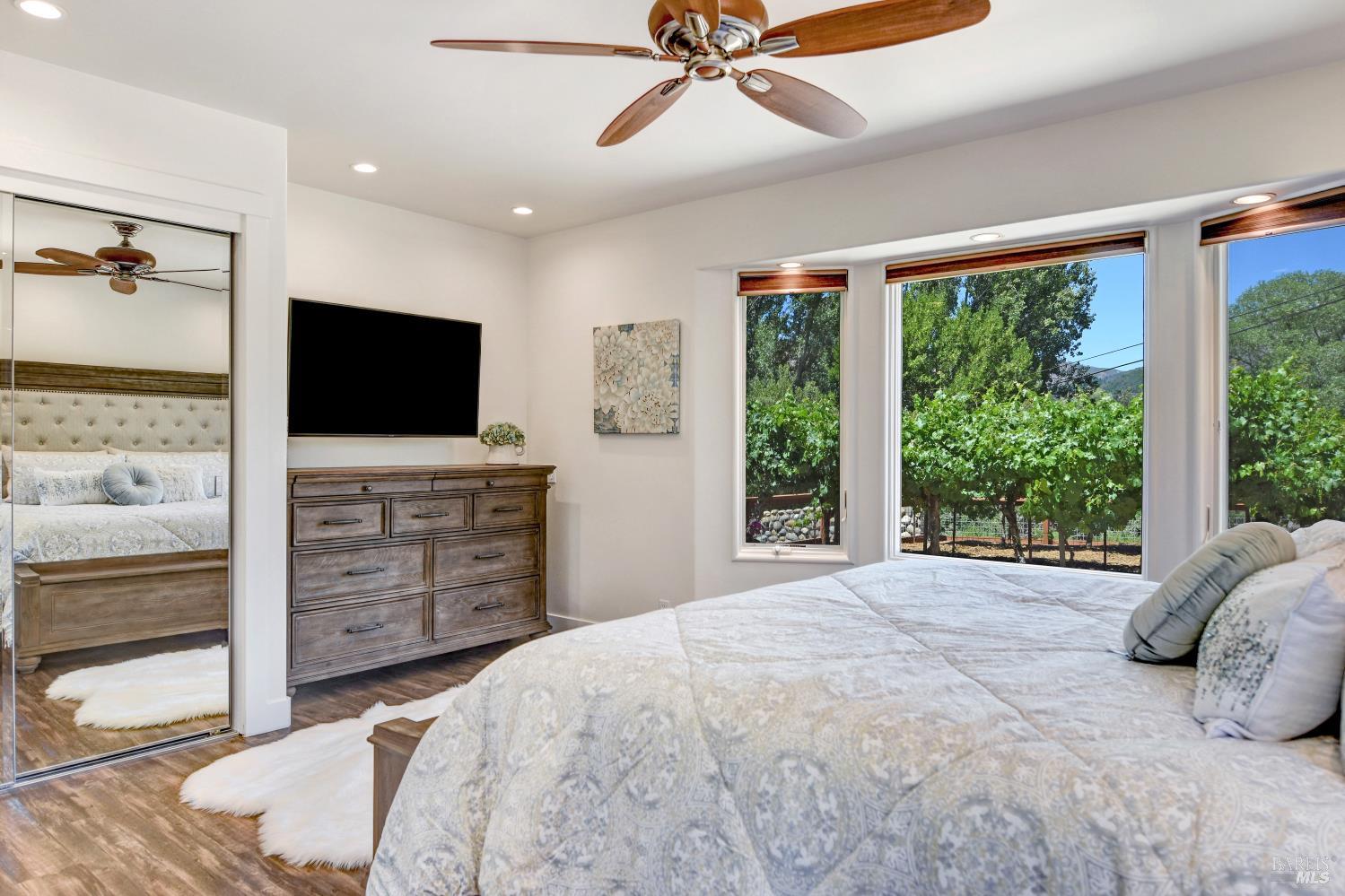 820-824 Warm Springs Road Kenwood CA 95452