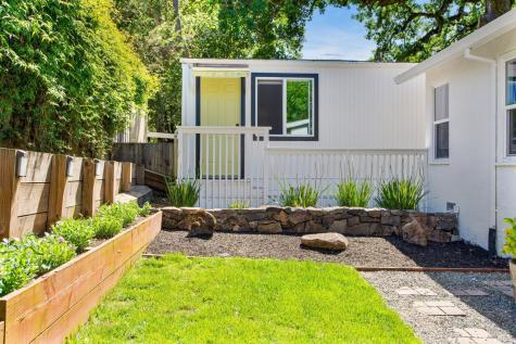 820-824 Warm Springs Road Kenwood CA 95452