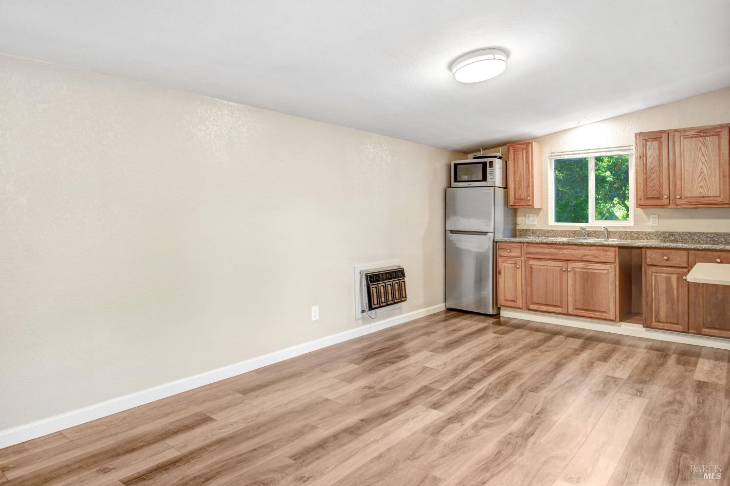 820-824 Warm Springs Road Kenwood CA 95452