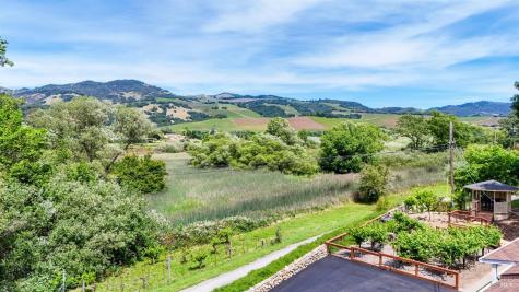 820-824 Warm Springs Road Kenwood CA 95452