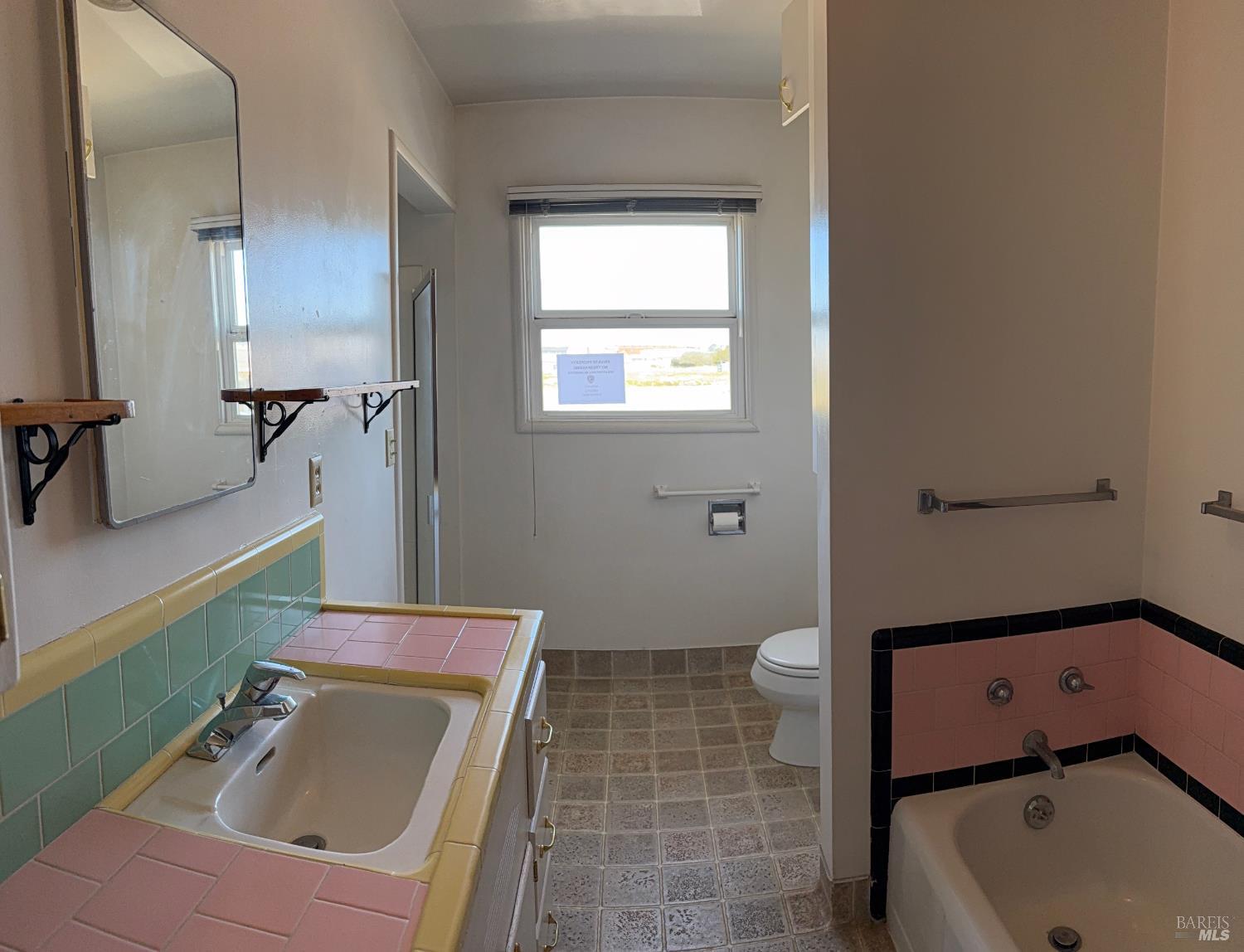 327 S Franklin Street Fort Bragg CA 95437