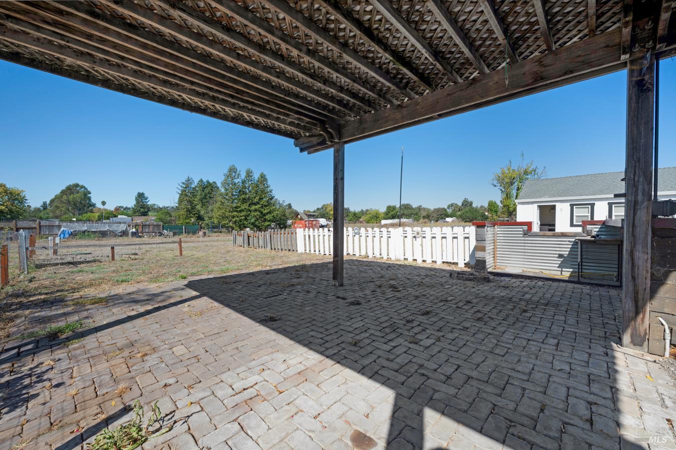 609 Mountain View Avenue Santa Rosa CA 95407