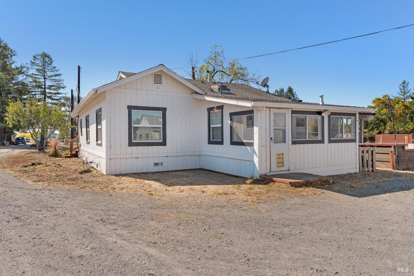609 Mountain View Avenue Santa Rosa CA 95407