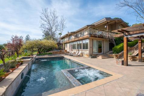26828 River Road Cloverdale CA 95425