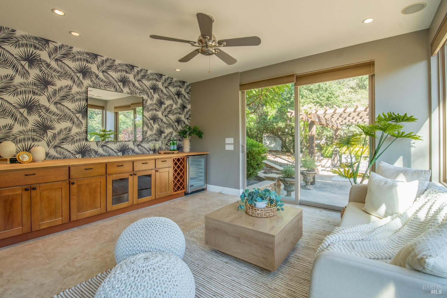 26828 River Road Cloverdale CA 95425