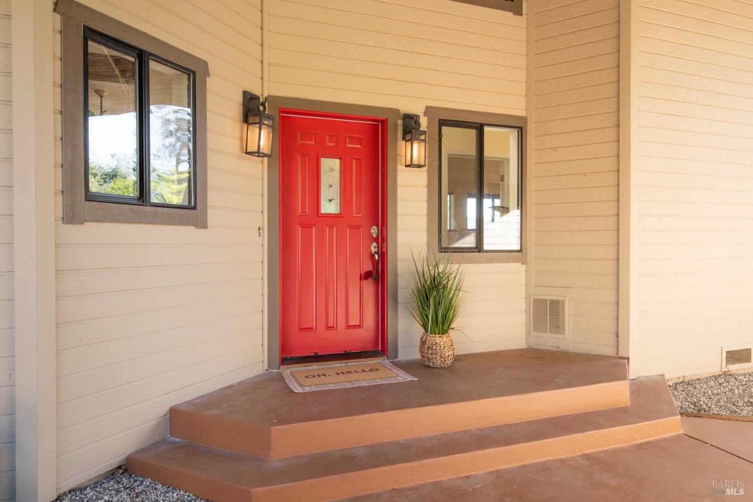 26828 River Road Cloverdale CA 95425