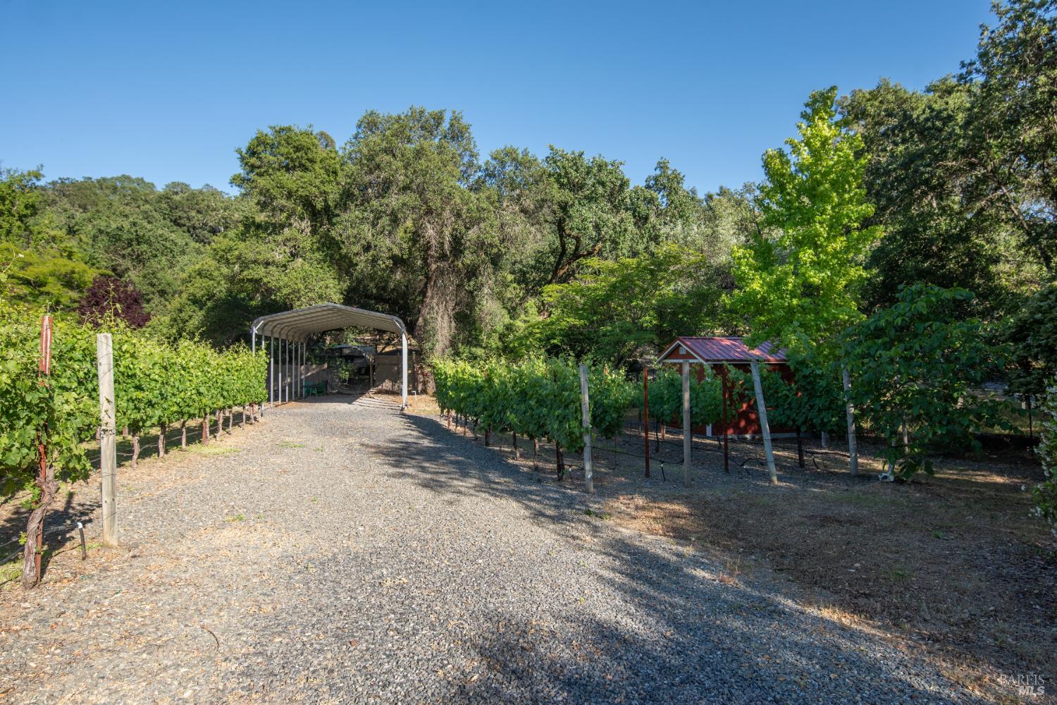26828 River Road Cloverdale CA 95425