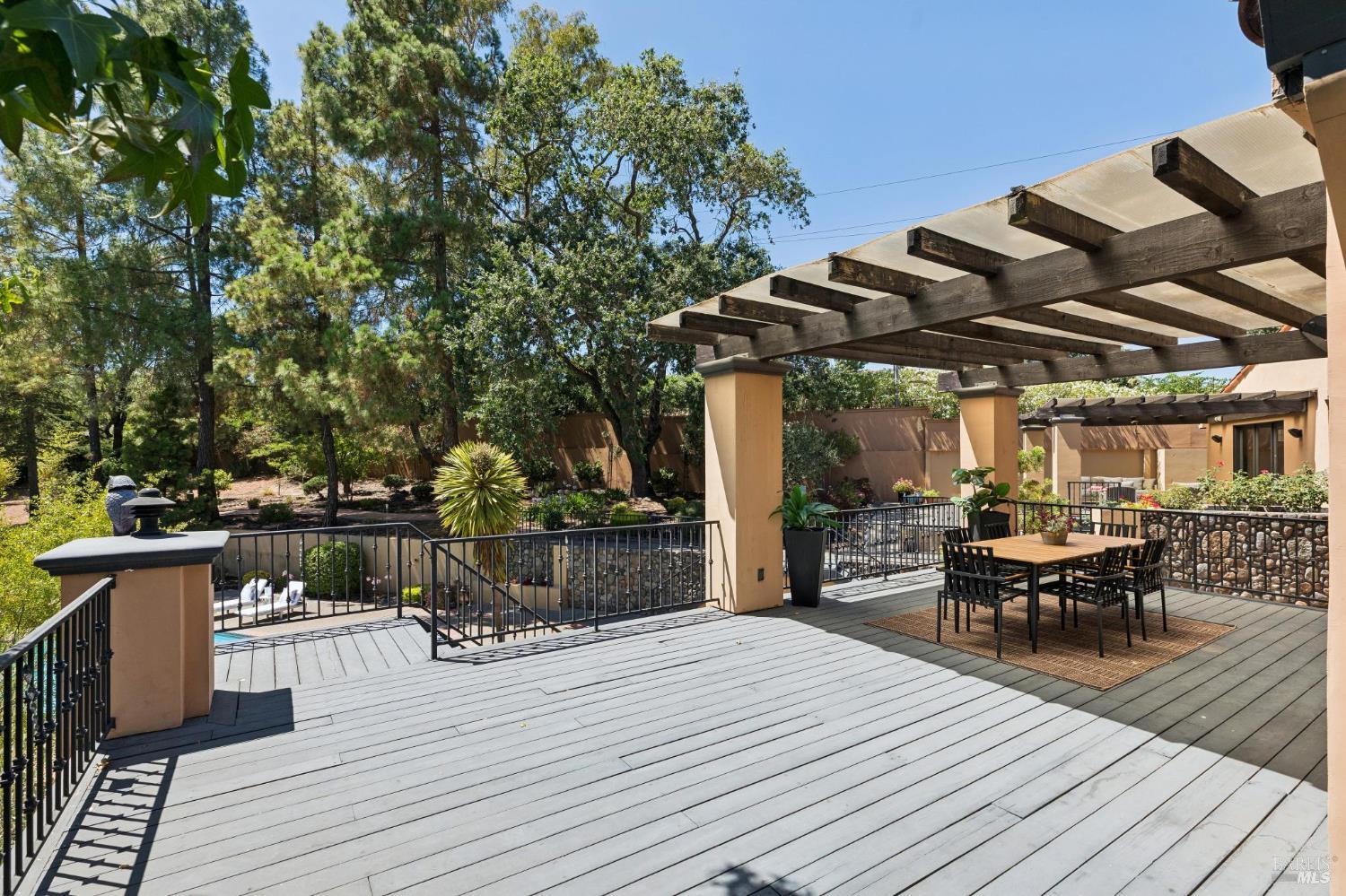 1685 Estee Avenue Napa CA 94558