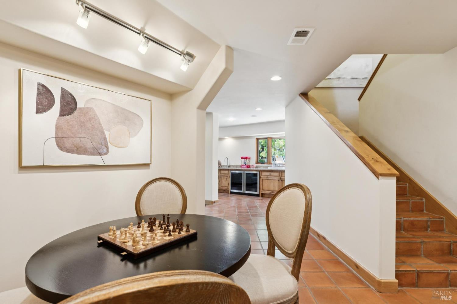 1685 Estee Avenue Napa CA 94558