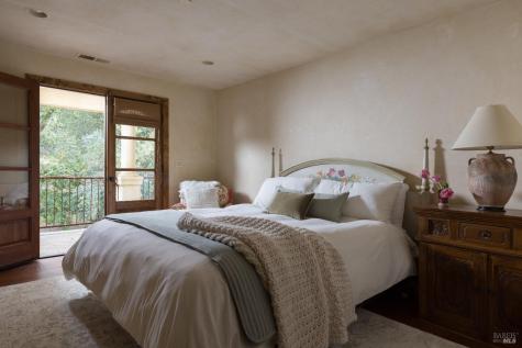 18455 Half Moon Street Sonoma CA 95476