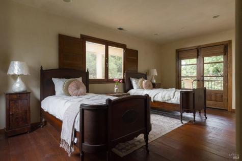 18455 Half Moon Street Sonoma CA 95476