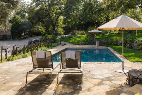 18455 Half Moon Street Sonoma CA 95476