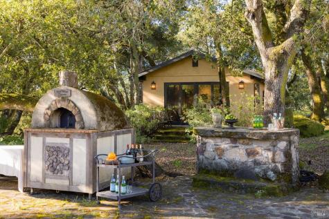 18455 Half Moon Street Sonoma CA 95476