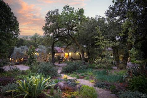 18455 Half Moon Street Sonoma CA 95476