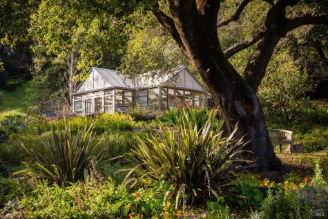 18455 Half Moon Street Sonoma CA 95476