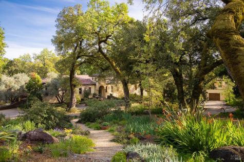 18455 Half Moon Street Sonoma CA 95476