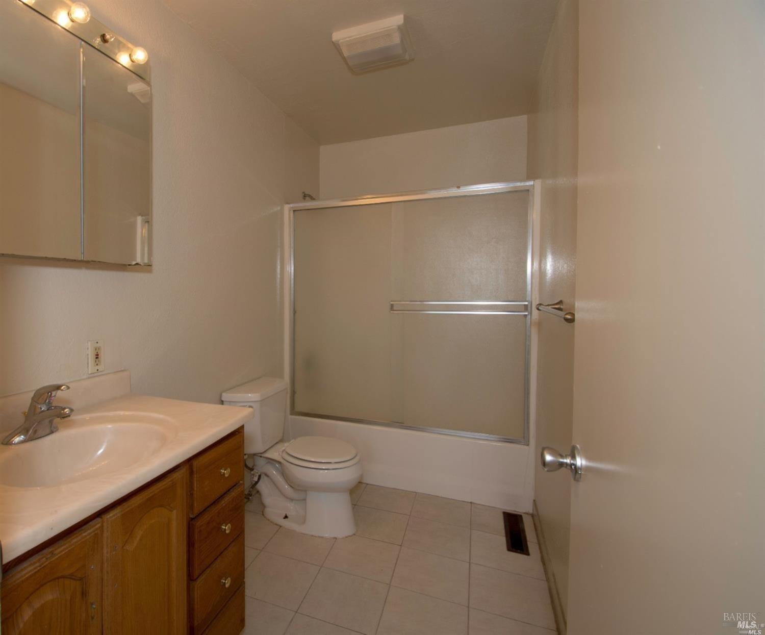 701 Corlano Avenue Santa Rosa CA 95404