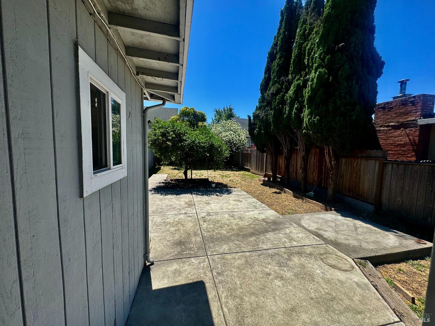 701 Corlano Avenue Santa Rosa CA 95404