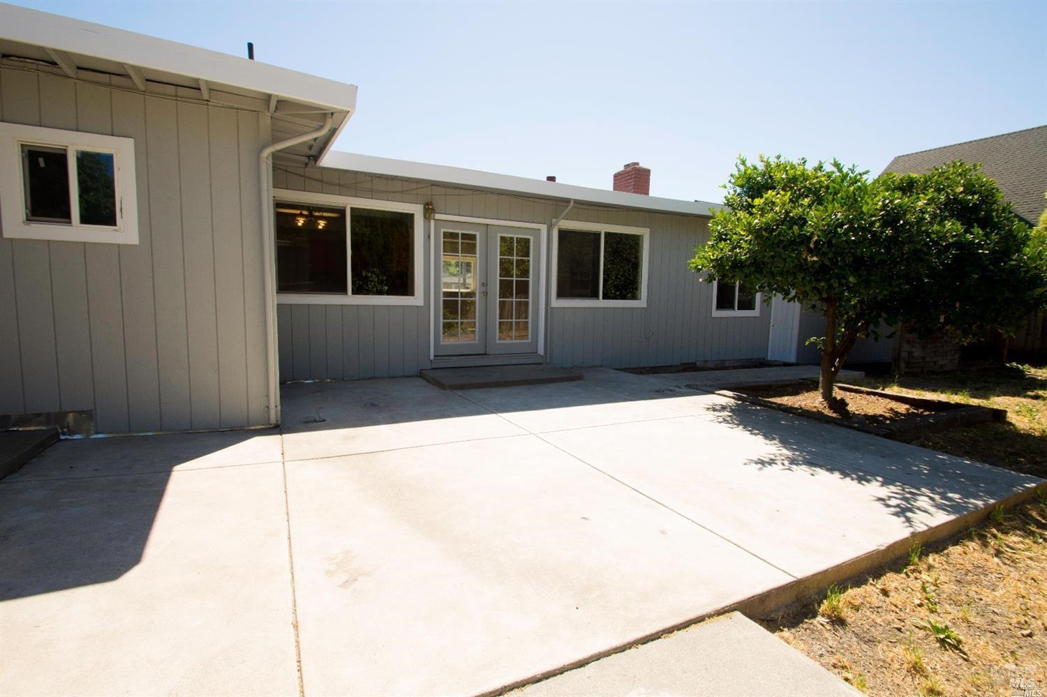 701 Corlano Avenue Santa Rosa CA 95404
