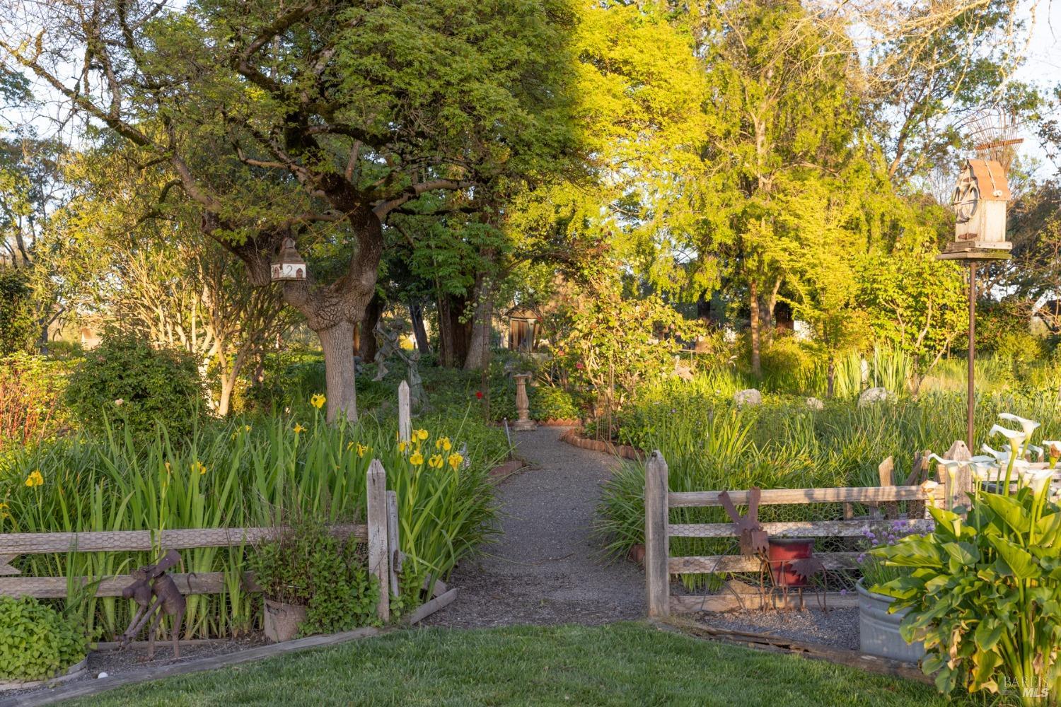 2875 Woolsey Road Windsor CA 95492