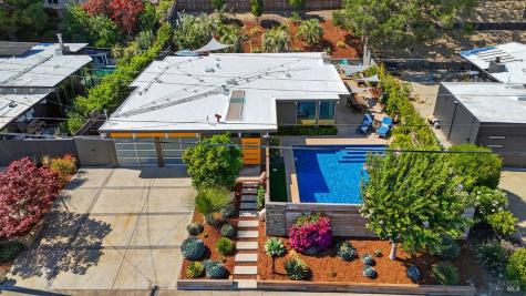 676 Cedarberry Lane San Rafael CA 94903