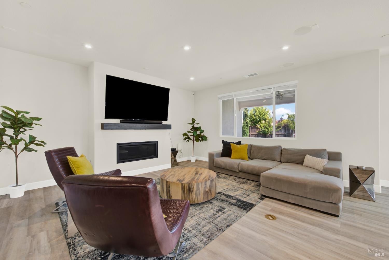 700 Moonlight Court Dixon CA 95620