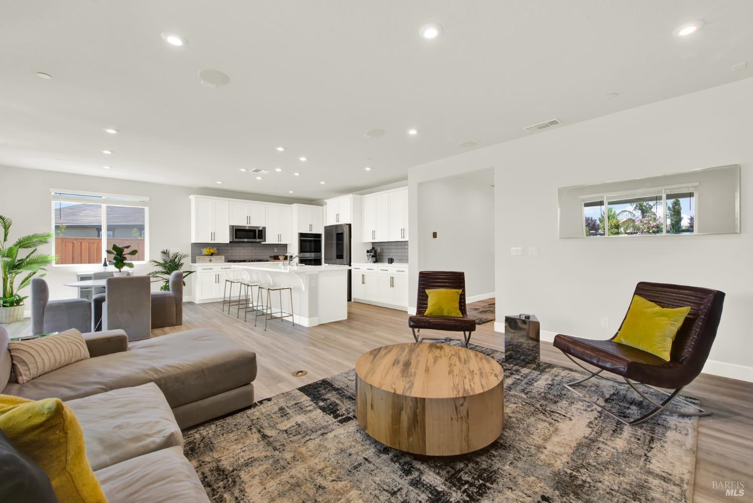700 Moonlight Court Dixon CA 95620