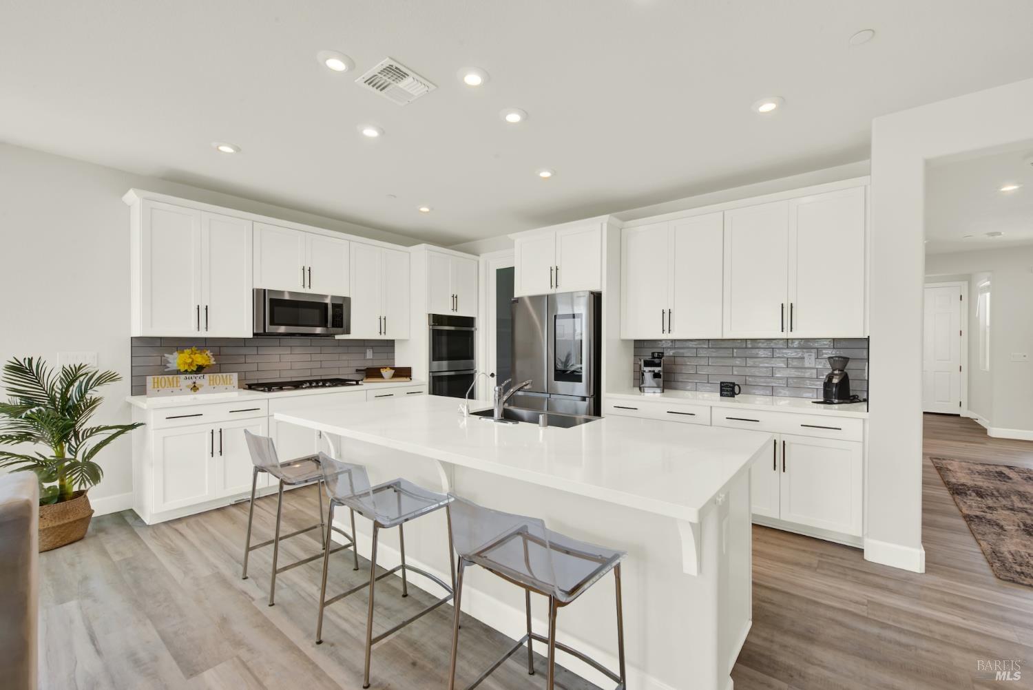 700 Moonlight Court Dixon CA 95620