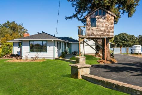 5111 Todd Road Sebastopol CA 95472
