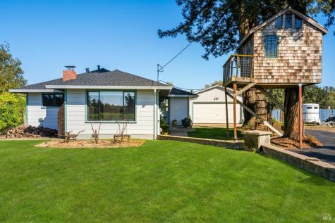 5111 Todd Road Sebastopol CA 95472