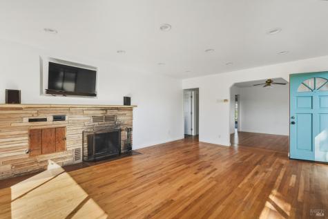 5111 Todd Road Sebastopol CA 95472