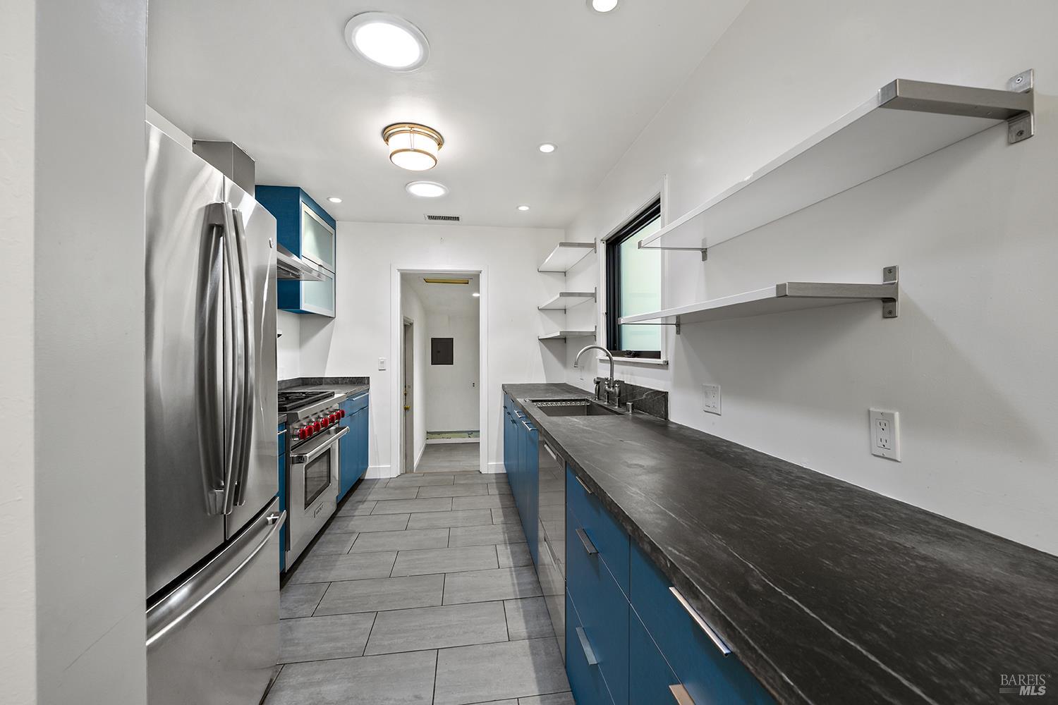 313 N Jefferson Street Cloverdale CA 95425
