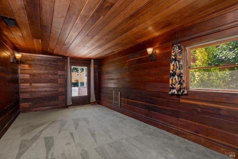 313 N Jefferson Street Cloverdale CA 95425