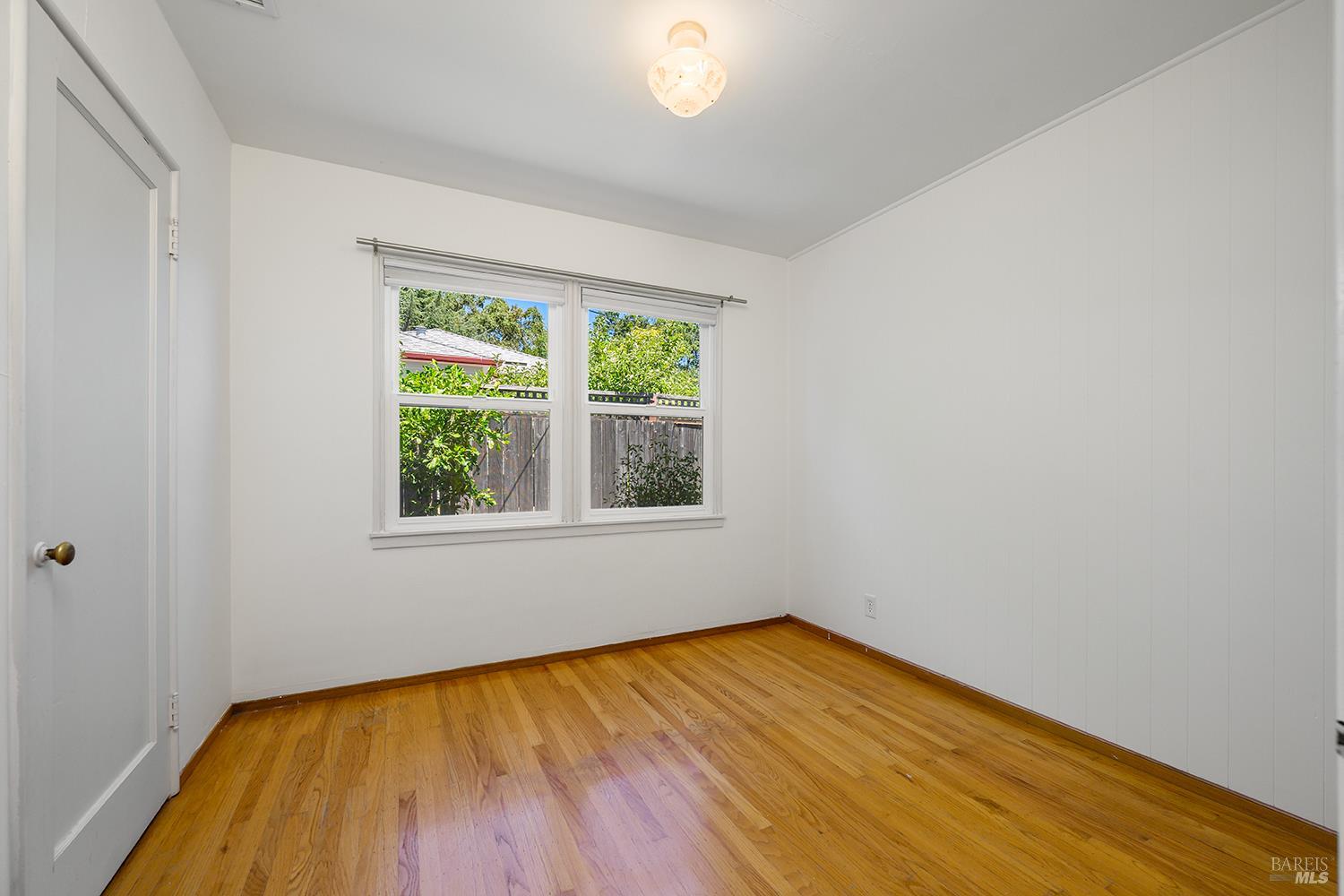 313 N Jefferson Street Cloverdale CA 95425