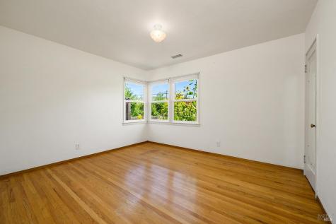 313 N Jefferson Street Cloverdale CA 95425