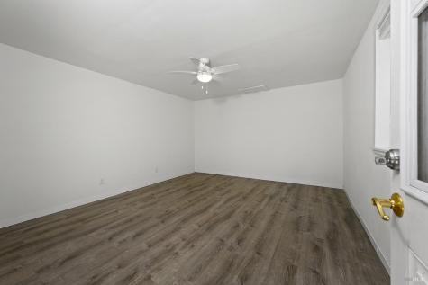 313 N Jefferson Street Cloverdale CA 95425