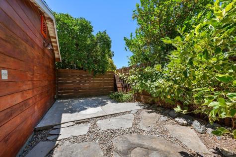 313 N Jefferson Street Cloverdale CA 95425