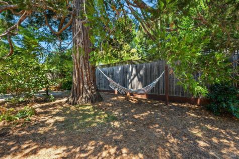 313 N Jefferson Street Cloverdale CA 95425