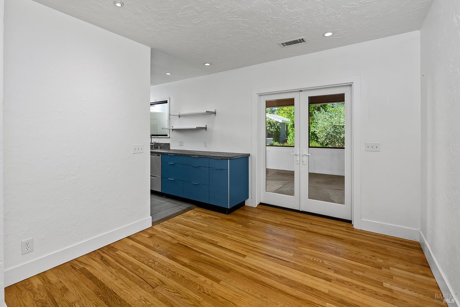 313 N Jefferson Street Cloverdale CA 95425