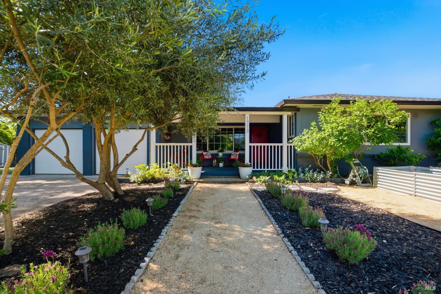 1773 Crinella Drive St. Helena CA 94574