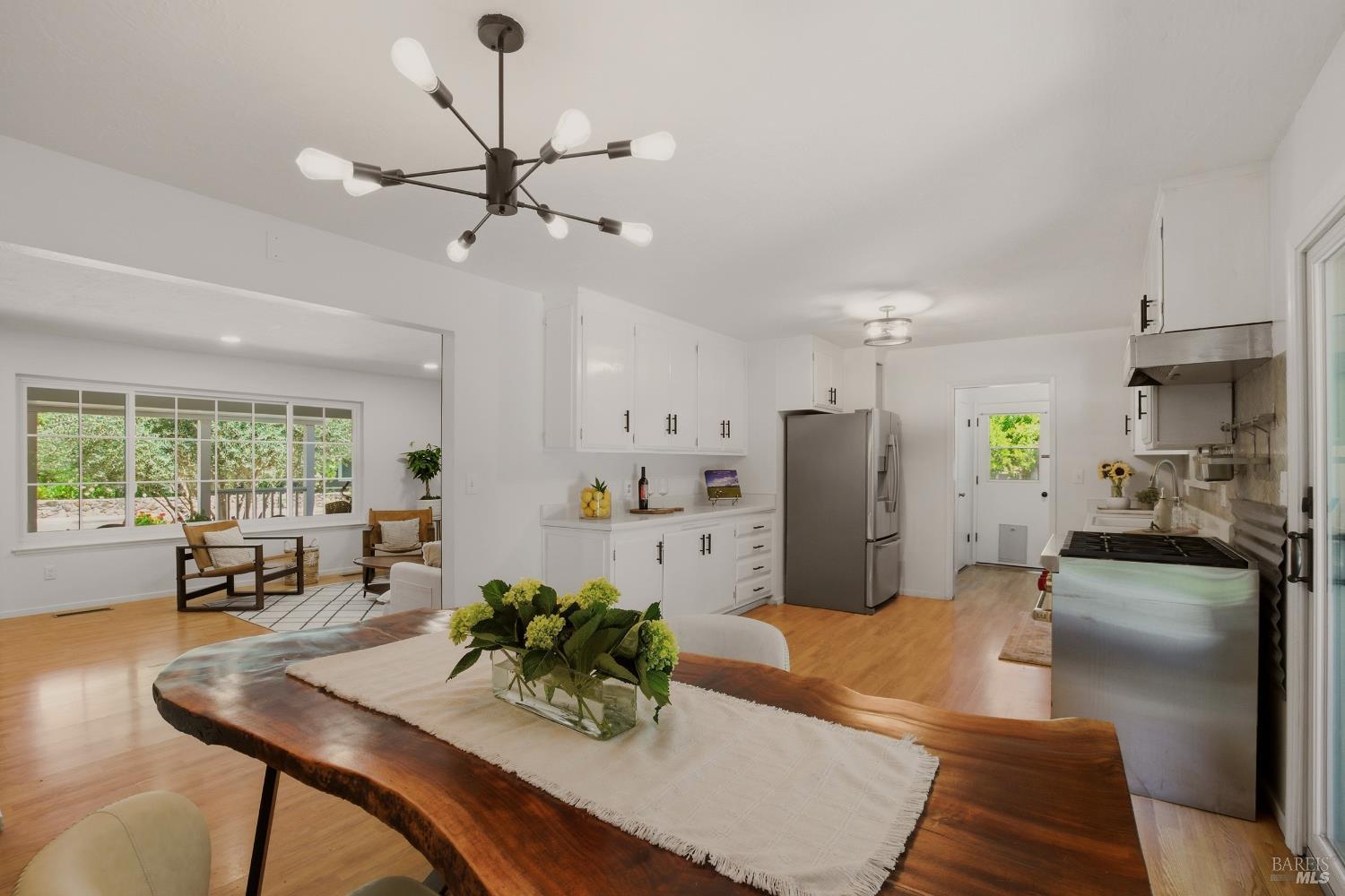 1773 Crinella Drive St. Helena CA 94574