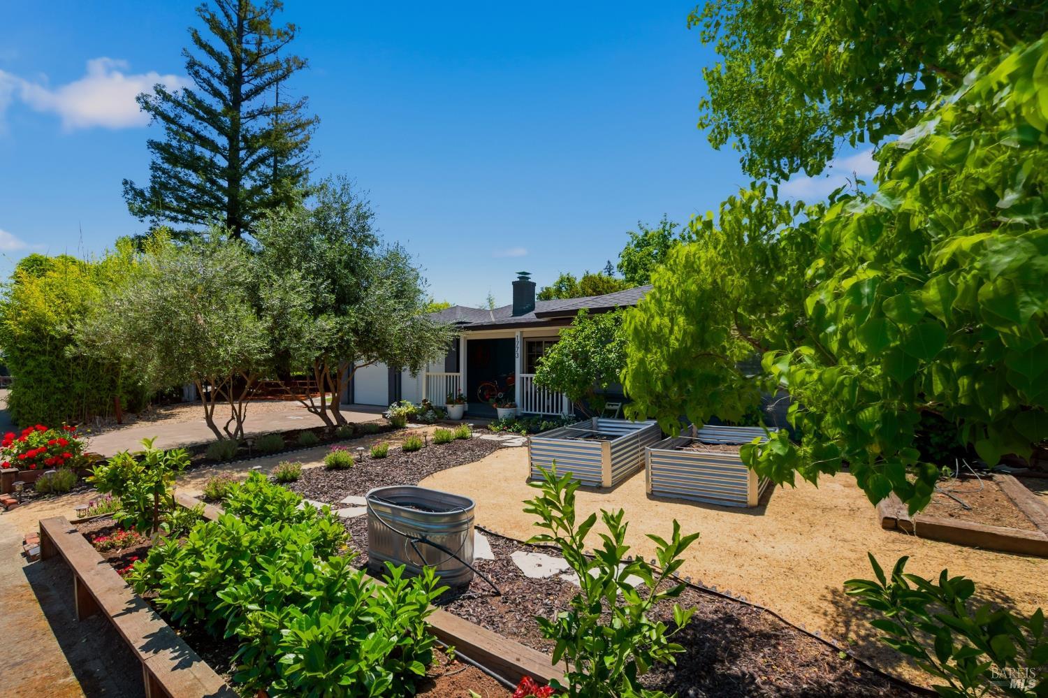 1773 Crinella Drive St. Helena CA 94574